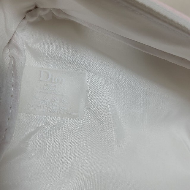 Christian Dior(クリスチャンディオール)の【ちょびん様専用 お取り置き】Dior ディオール ポーチ ピンク ノベルティ レディースのファッション小物(ポーチ)の商品写真