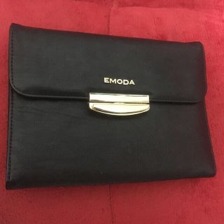 エモダ(EMODA)のクラッチバッグ風お財布(財布)