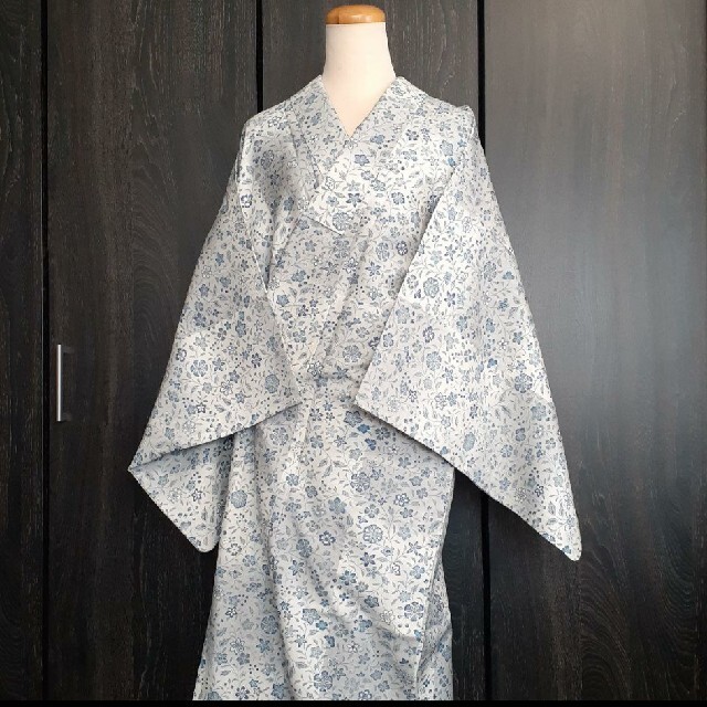 超歓迎された】 ♪本しょうざん♪単衣 新品未使用 着物
