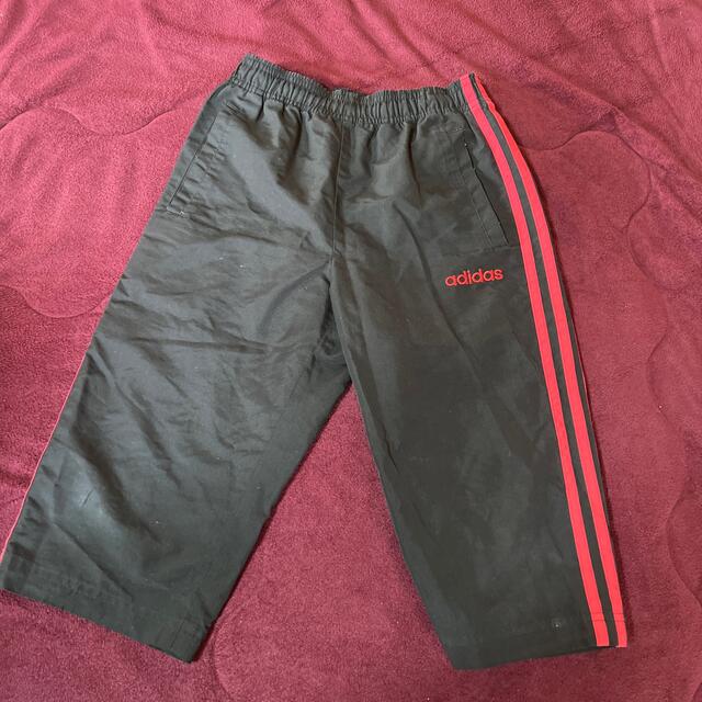 adidas(アディダス)のキッズ　ハーフパンツ　adidas キッズ/ベビー/マタニティのキッズ服男の子用(90cm~)(パンツ/スパッツ)の商品写真