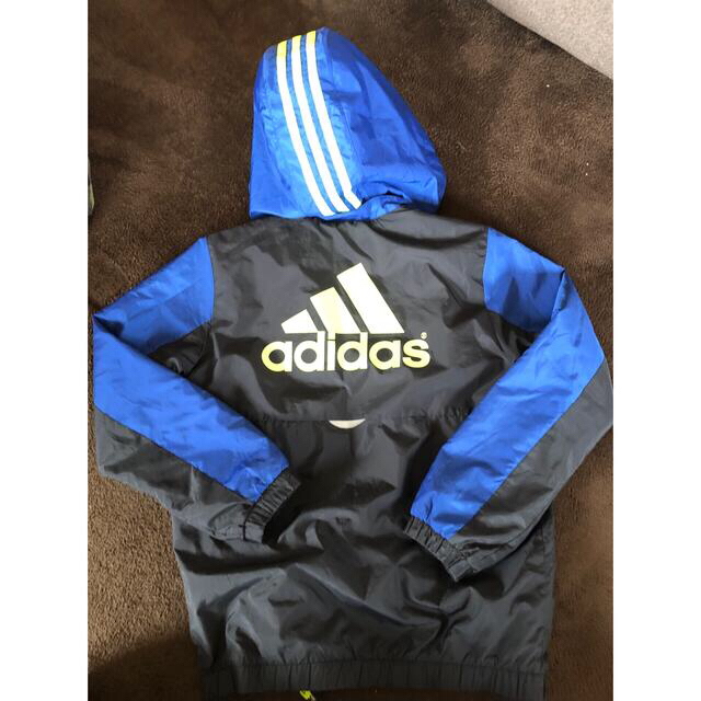 adidas(アディダス)のアディダス　ウィンドブレーカー　キッズ　140cm キッズ/ベビー/マタニティのキッズ服男の子用(90cm~)(ジャケット/上着)の商品写真