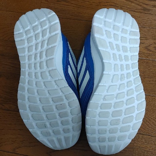 adidas(アディダス)の専用23.5cm キッズ/ベビー/マタニティのキッズ靴/シューズ(15cm~)(スニーカー)の商品写真