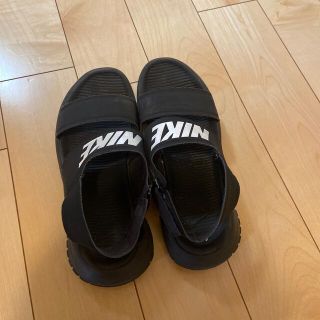 ナイキ(NIKE)のNIKE サンダル(サンダル)