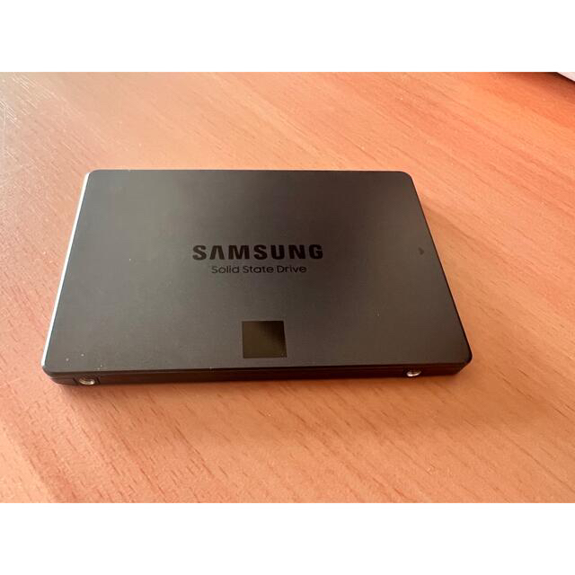 お買得】 ＳＡＭＳＵＮＧ SSD 870 QVO ベーシックキット 8TB 取り寄せ商品