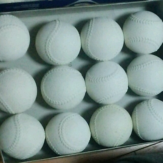 軟式C球ボール12球(1ダース) スポーツ/アウトドアの野球(ボール)の商品写真