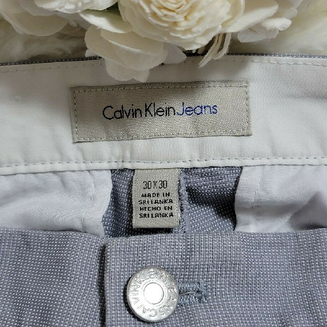 ck Calvin Klein(シーケーカルバンクライン)のカルバンクラインジーンズ パンツ グレー  サイズ30 メンズのパンツ(スラックス)の商品写真