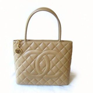 シャネル(CHANEL)の☆美品☆CHANEL(シャネル)復刻版トートバッグ/キャビアスキン(トートバッグ)