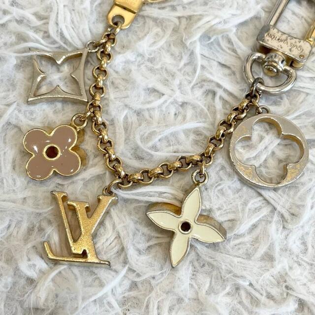 現行美品⭐️ルイヴィトン バッグ チャーム・チェーン フルール ドゥ