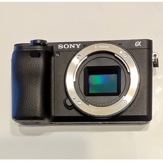 SONY(ソニー)のSONY α6400 と Tamron 17-70mm のセット スマホ/家電/カメラのカメラ(ミラーレス一眼)の商品写真