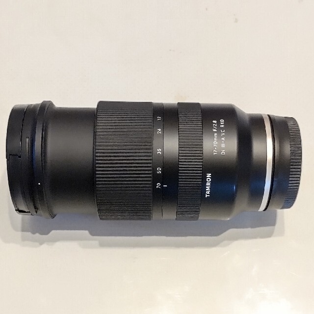 SONY(ソニー)のSONY α6400 と Tamron 17-70mm のセット スマホ/家電/カメラのカメラ(ミラーレス一眼)の商品写真