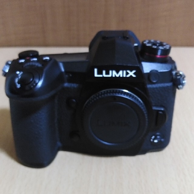 Panasonic(パナソニック)のLUMIX DC-G9 ボディ 美品 スマホ/家電/カメラのカメラ(ミラーレス一眼)の商品写真