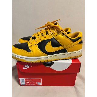 アイアイエムケー(iiMK)のnike dunk 黒黄(スニーカー)