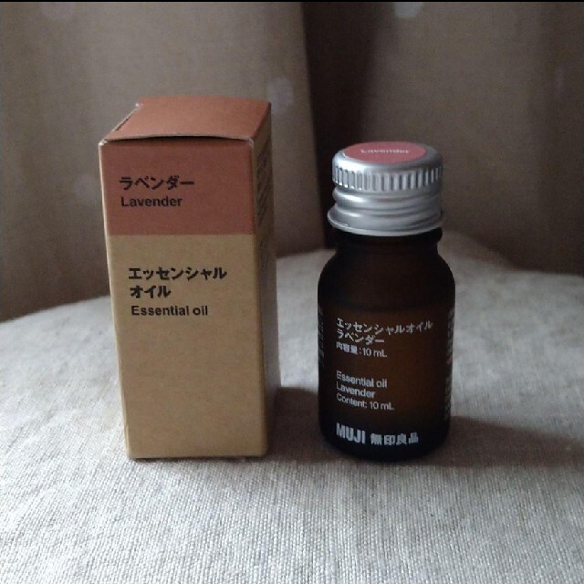 MUJI (無印良品)(ムジルシリョウヒン)の無印良品　エッセンシャルオイル　ラベンダー　10ml コスメ/美容のリラクゼーション(エッセンシャルオイル（精油）)の商品写真