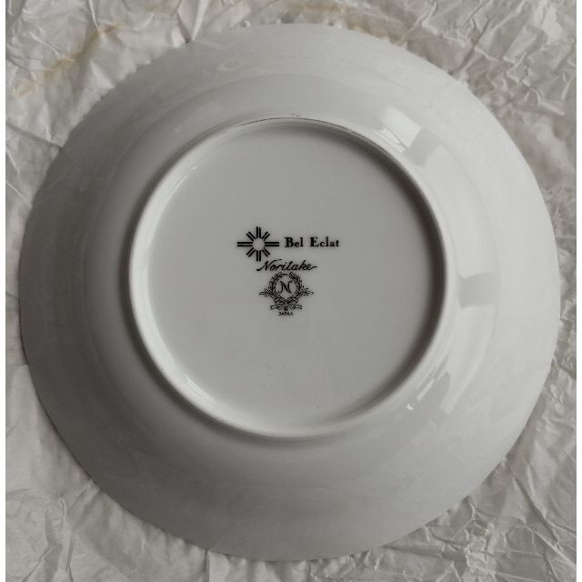 Noritake(ノリタケ)のNoritake  Bel Eclatのお皿 ２枚 （未使用） インテリア/住まい/日用品のキッチン/食器(食器)の商品写真