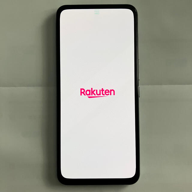 Rakuten(ラクテン)の楽天BIG 128GB 本体　箱　付属品　手帳型ケース付き スマホ/家電/カメラのスマートフォン/携帯電話(スマートフォン本体)の商品写真