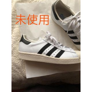 アディダス(adidas)の未使用　adidas アディダス ホワイト　本革レザースニーカー　サイズ7(スニーカー)