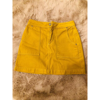 アーバンアウトフィッターズ(Urban Outfitters)のUrban Outfitters mustard yellow skirt(ミニスカート)
