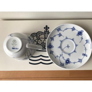 ロイヤルコペンハーゲン(ROYAL COPENHAGEN)の【第2回目値下げ】ロイヤルコペンハーゲン   ペアカップ&ソーサ箱付き未使用品　(グラス/カップ)