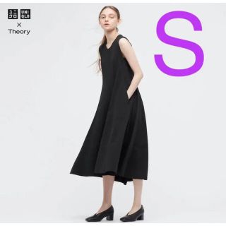 ユニクロ(UNIQLO)のユニクロ  Theory ワンピース(ロングワンピース/マキシワンピース)