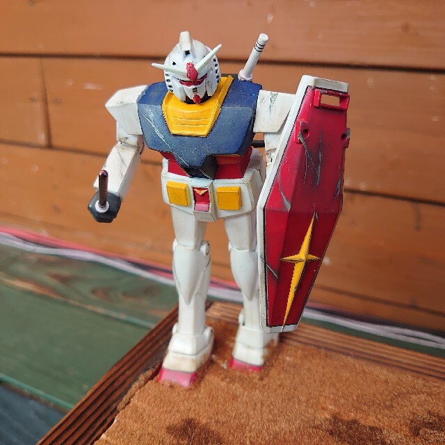 1/144 ガンダム ジオラマ(完成品)の通販 by 山親爺's shop|ラクマ