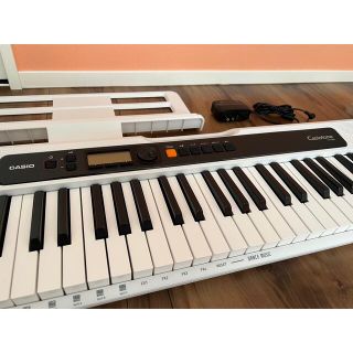 カシオ(CASIO)のCASIO CT-S200WE  電子ピアノ　61鍵盤　カシオトーン　(電子ピアノ)