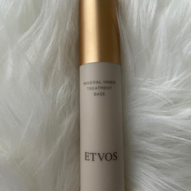 ETVOS(エトヴォス)のETVOS ミネラルインナートリートメントベース コスメ/美容のベースメイク/化粧品(化粧下地)の商品写真