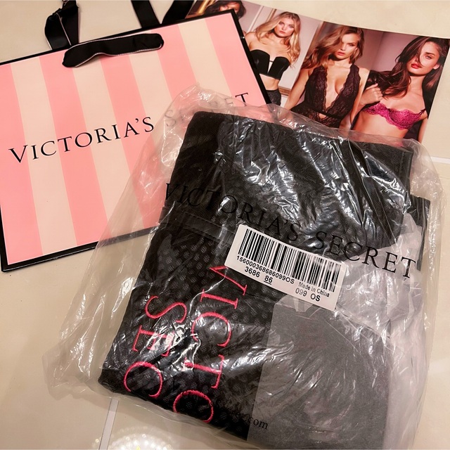 Victoria's Secret(ヴィクトリアズシークレット)の新品未使用♡VICTORIA'S SECRET♡メッシュ トートバッグ レディースのバッグ(トートバッグ)の商品写真