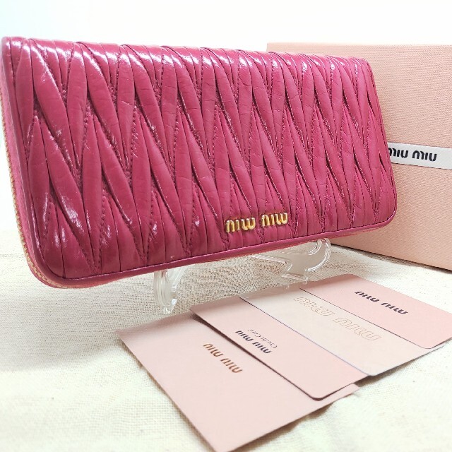 ⭐正規品⭐ miumiu ミュウミュウ マテラッセLUX 長財布 最新発見 7316