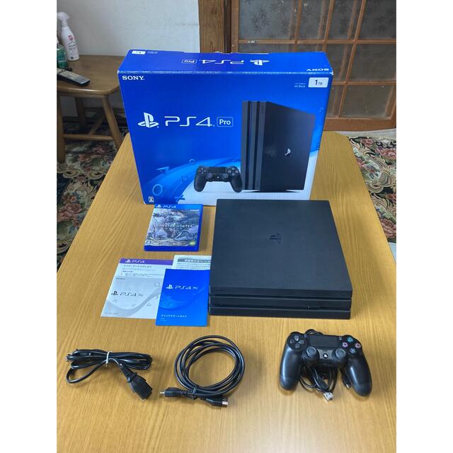 SONY PlayStation4 Pro 本体  CUH-7000BB01エンタメホビー