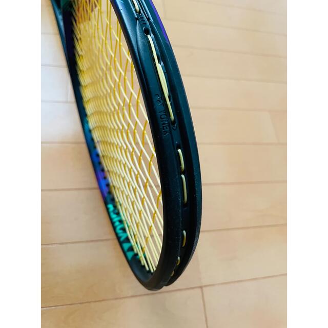 YONEX(ヨネックス)の最新モデル　VCORE PRO97(ブイコアプロ) プロストック加工 スポーツ/アウトドアのテニス(ラケット)の商品写真