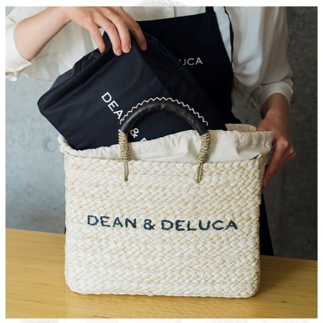 DEAN & DELUCA(ディーンアンドデルーカ)のDEAN＆DELUCA×BEAMS COUTURE　保冷かごバッグ　限定　売切 レディースのバッグ(かごバッグ/ストローバッグ)の商品写真
