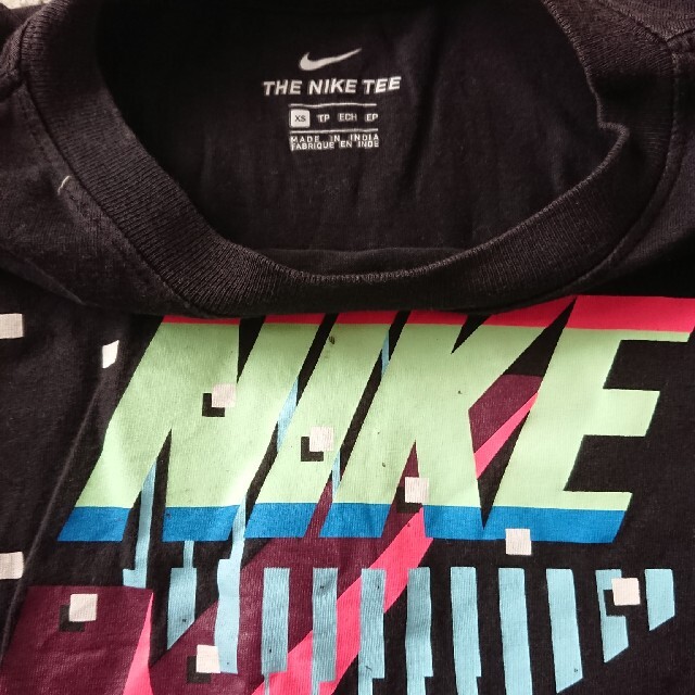 NIKE(ナイキ)のNIKE キッズTシャツ XS キッズ/ベビー/マタニティのキッズ服女の子用(90cm~)(Tシャツ/カットソー)の商品写真