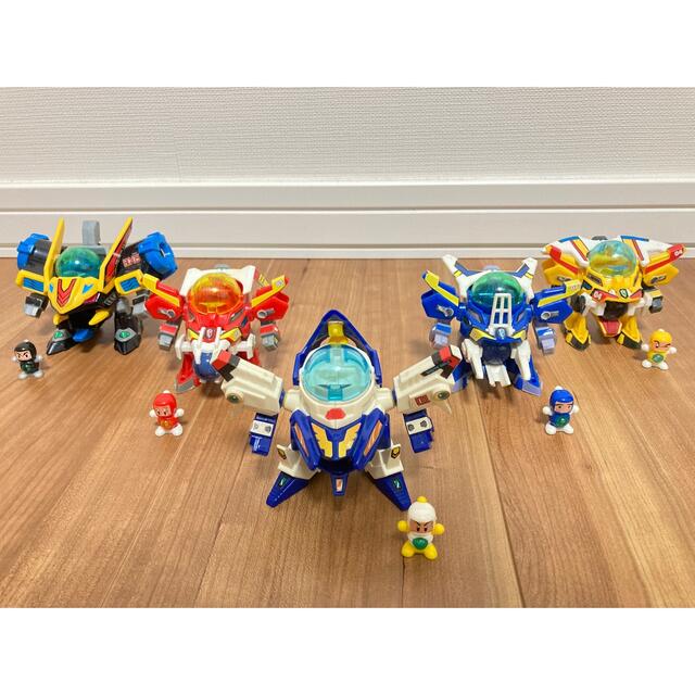 Takara Tomy - お値下げ中☆ボンバーマンビーダマン 爆外伝Ⅳ 5 Takara Tomy - お値下げ中☆ボンバーマンビーダマン 爆外伝Ⅳ 5