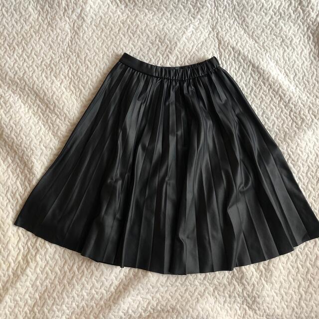 ZARA(ザラ)のZARA フェイクレザープリーツスカート キッズ/ベビー/マタニティのキッズ服女の子用(90cm~)(スカート)の商品写真