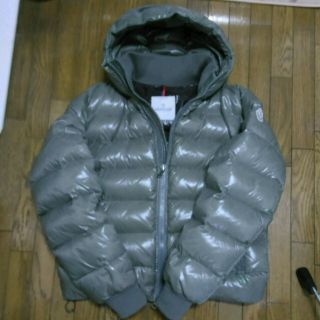 モンクレール(MONCLER)のMONCLER　モンクレール　AUBERT　確実正規品　　格安(ダウンジャケット)