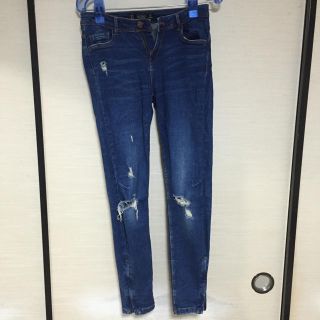 ザラ(ZARA)のスキニーデニム(スキニーパンツ)