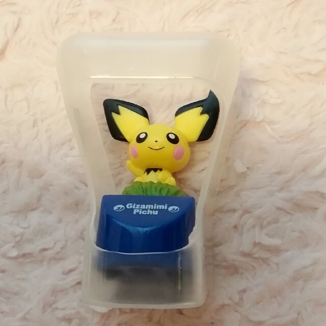 任天堂(ニンテンドウ)のポケモン アクションカー ギザみみピチュー プルバックカー 2009 エンタメ/ホビーのおもちゃ/ぬいぐるみ(ぬいぐるみ)の商品写真