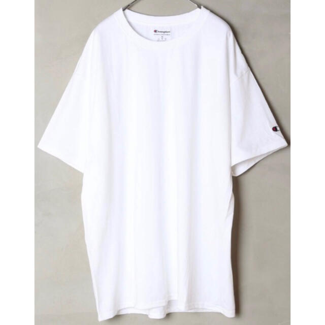 Champion(チャンピオン)のチャンピオン tシャツ 白T ホワイト 王道 champion 新品 未使用 メンズのトップス(Tシャツ/カットソー(半袖/袖なし))の商品写真