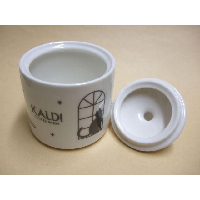 KALDI(カルディ)のKALDI シュガーポット(猫の日グッズ) インテリア/住まい/日用品のキッチン/食器(食器)の商品写真