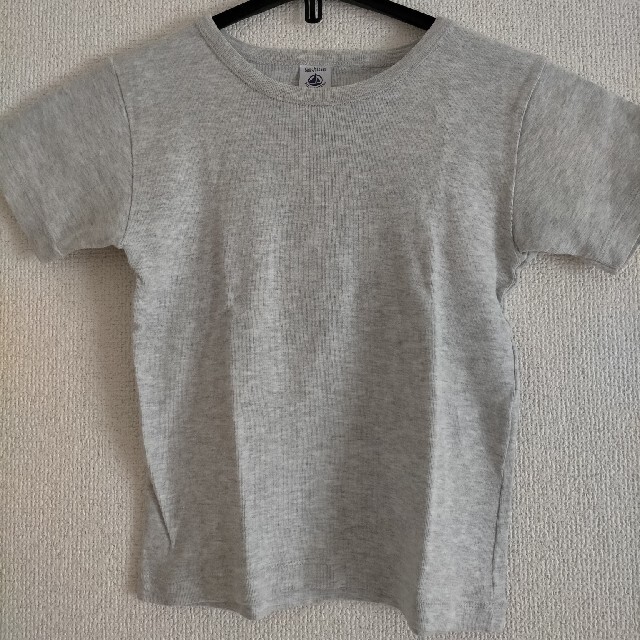 PETIT BATEAU(プチバトー)の【6枚セット】プチバトー　無地　Tシャツ キッズ/ベビー/マタニティのキッズ服男の子用(90cm~)(Tシャツ/カットソー)の商品写真