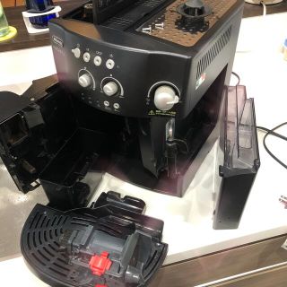 DeLonghi - デロンギ全自動コーヒーマシン EAM1000BJA 動作不良