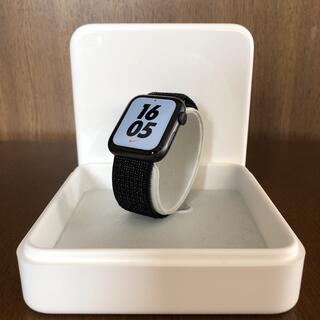 アップル(Apple)のApple Watch seriesSE NIKEモデル/ナイキモデル 44mm(腕時計(デジタル))