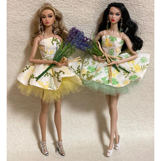 Barbie(バービー)のミモザ総刺繍ワンピース+リボンカチューシャ　バレリーナ風 ハンドメイドのぬいぐるみ/人形(人形)の商品写真