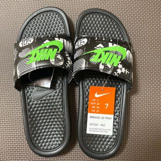 ナイキ(NIKE)の☆新品☆NIKEベナッシ(サンダル)