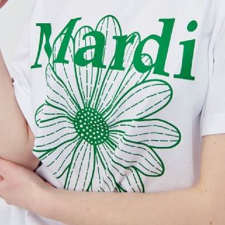 【新品未使用】 マルディメクルディ Tシャツ 人気(Tシャツ/カットソー(半袖/袖なし))