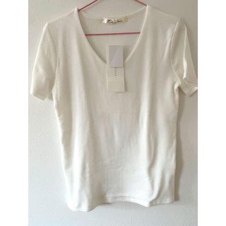 コウベレタス(神戸レタス)の神戸レタス　VネックTシャツ(カットソー(半袖/袖なし))