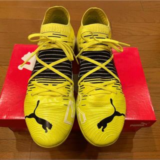 プーマ(PUMA)のPUMAフューチャーZ 1.1 プロ 27.5 サッカートレーニングシューズ(シューズ)