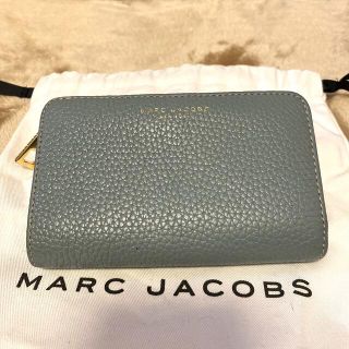 マークジェイコブス(MARC JACOBS)の今月までの出品！マークジェイコブス　二つ折財布L字ファスナー　グリーン(折り財布)