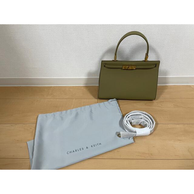 CHARLES & KEITH ハンドバッグ 2