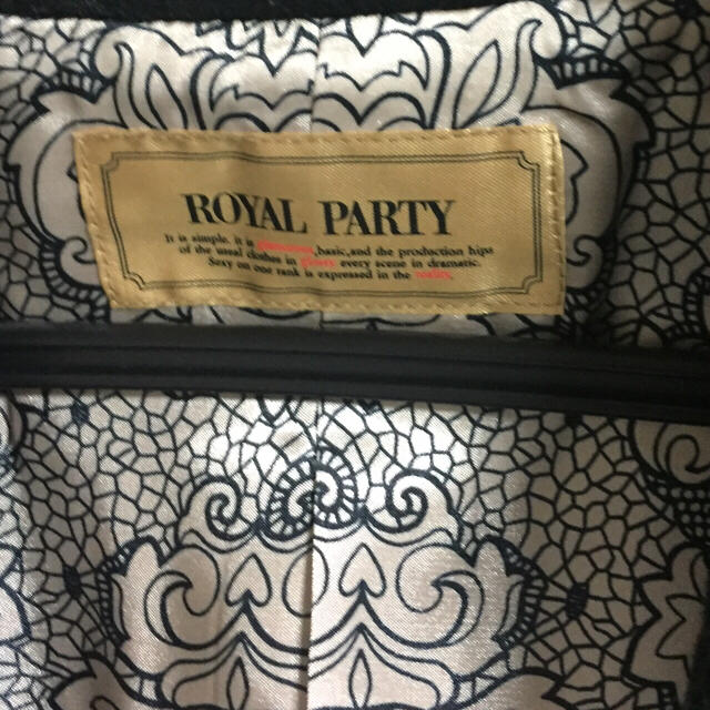 ROYAL PARTY(ロイヤルパーティー)のロイヤルパーティー チェスターコート♡ レディースのジャケット/アウター(チェスターコート)の商品写真